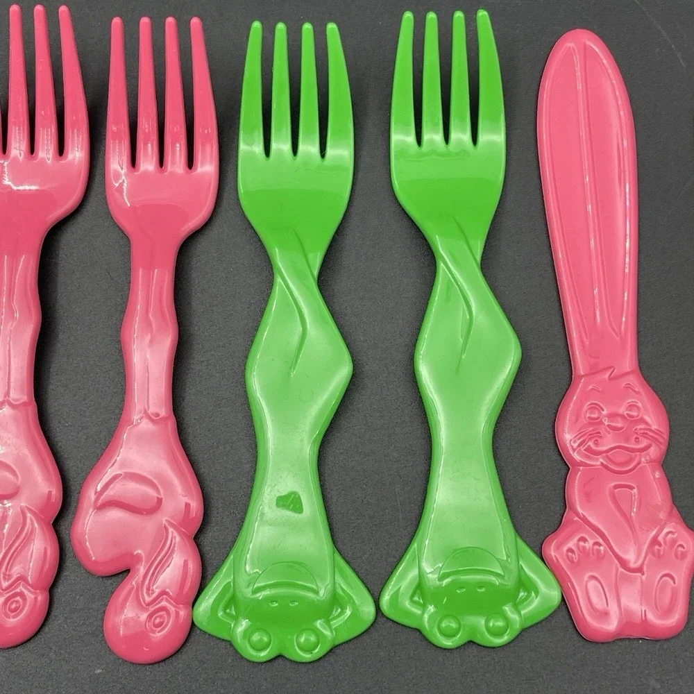 Hefty Zoo Pals Mixed Utensils Lot Of 11 Funtensils Kids Plasticware